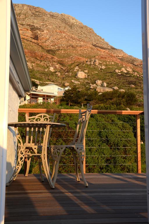 Rocklands Seaside Bed And Breakfast Simon's Town Exterior photo