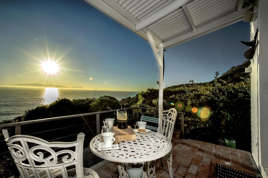 Rocklands Seaside Bed And Breakfast Simon's Town Exterior photo